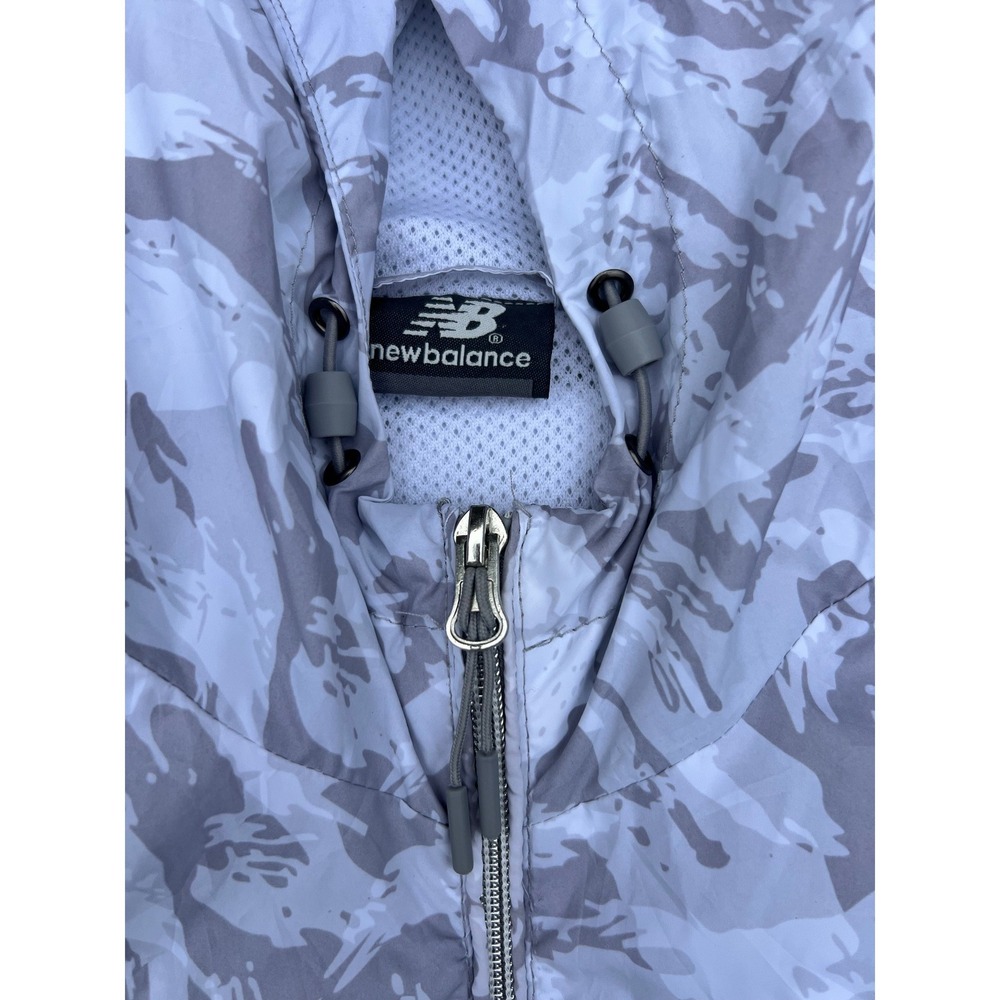 New Balance Womens Grey Camo Full Zip Hooded Windbreaker Jacket Mesh Lined - Picture 4 of 11
